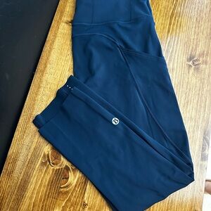 Navy Blue Lululemon Leggings Fast & Free 19” Crop